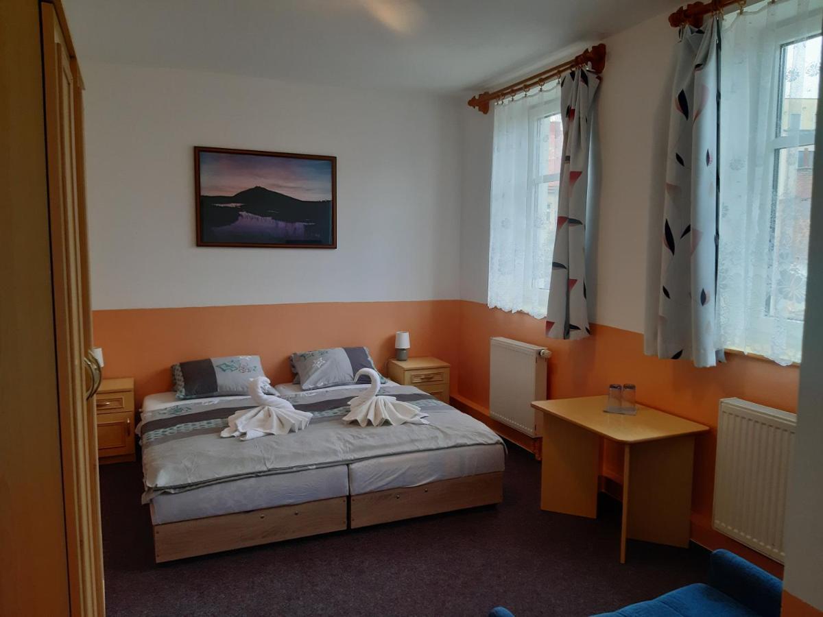 Pension Kobr Vrchlabí Exterior foto